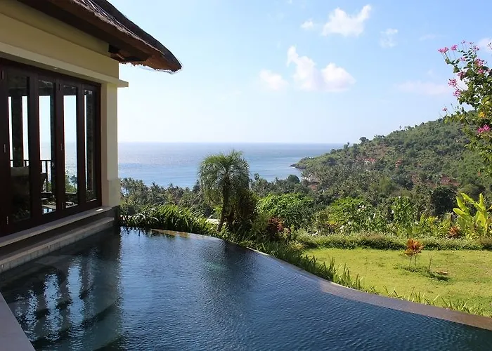The Griya & Hotel 5*